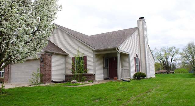 Photo of 10724 Huntwick Dr, Indianapolis, IN 46231