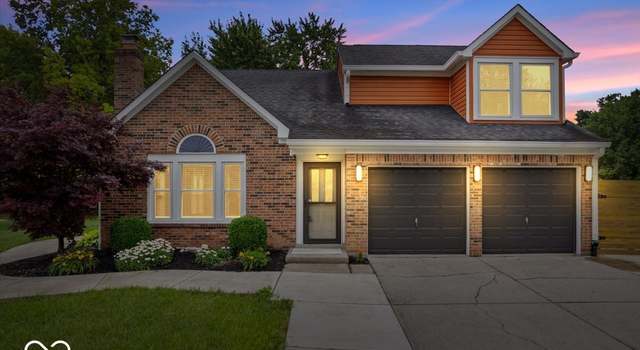 Photo of 9385 Helmsdale Dr, Indianapolis, IN 46256