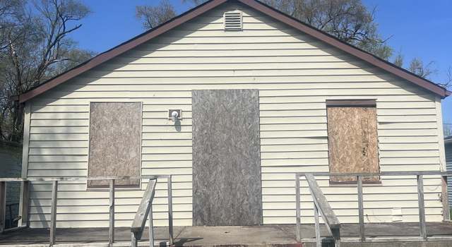 Photo of 3242 Collier St, Indianapolis, IN 46221