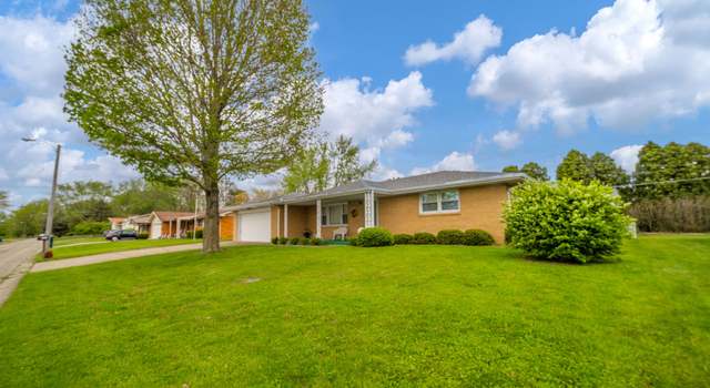 Photo of 1324 Chesterfield Dr, Anderson, IN 46012