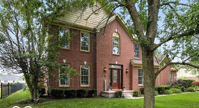 Photo of 4233 Dartmoor Dr, Greenwood, IN 46143