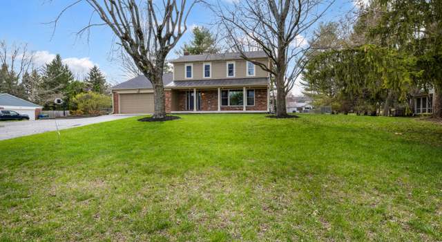 Photo of 1320 Bittersweet Dr, Greenfield, IN 46140