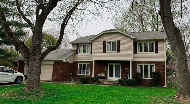 Photo of 8552 Trails Run Rd, Indianapolis, IN 46217