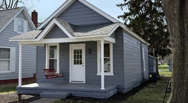 Photo of 119 E Washington St, Waynetown, IN 47990