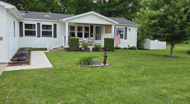 Photo of 522 2nd St, North Vernon, IN 47265