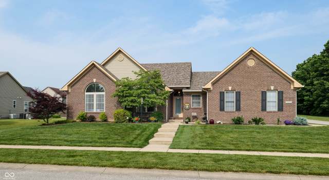Photo of 8028 Meadow Bend Ln, Indianapolis, IN 46259