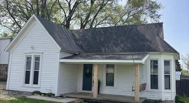 Photo of 104 E Wabash St, Wingate, IN 47994