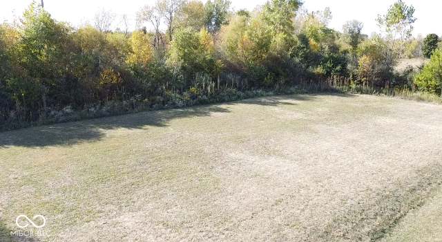 Photo of 38 Prairie Knoll Dr, New Castle, IN 47362