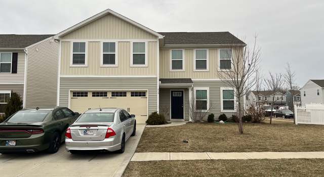 Photo of 215 Traditions Pass, Greenwood, IN 46143
