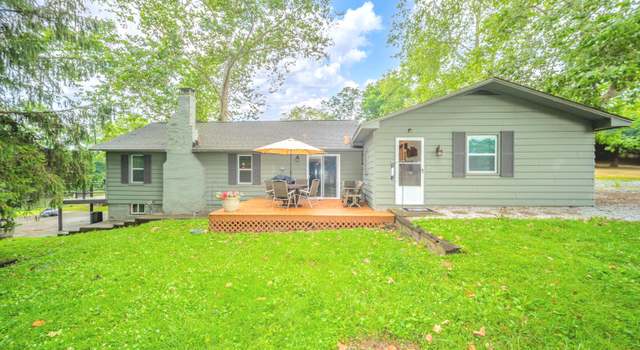 Photo of 8842 S Pleasure Valley Rd, Waldron, IN 46182