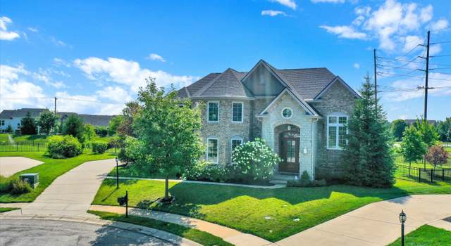 Photo of 2929 Post Oak Ct, Westfield, IN 46074