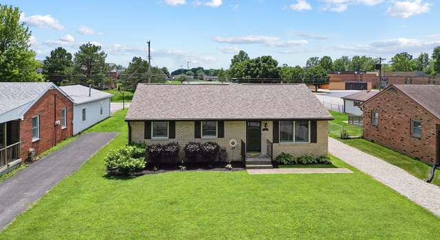 Photo of 1117 Crestmoor Dr, Shelbyville, IN 46176