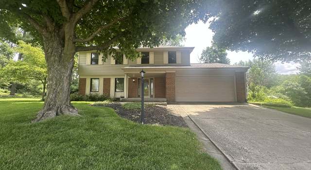Photo of 1289 Woodcreek Dr, Greenwood, IN 46142