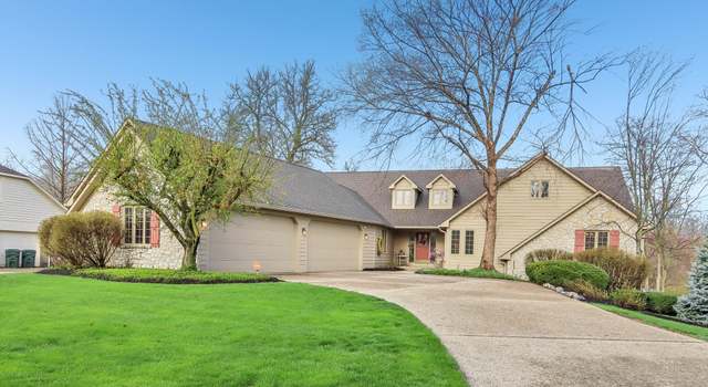 Photo of 168 Yorkshire Blvd W, Cumberland, IN 46229