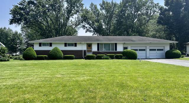 Photo of 915 Winston Rd, Jonesboro, IN 46938