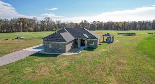 Photo of 970 S Carmel Ct, North Vernon, IN 47265