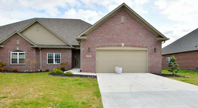 Photo of 2749 Stones Bay Dr, Greenwood, IN 46143