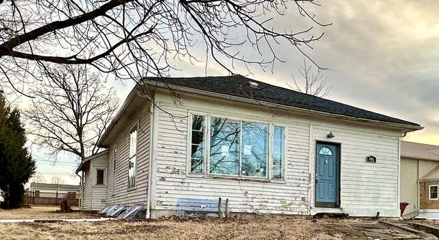 Photo of 205 E 2nd St, West Lebanon, IN 47991