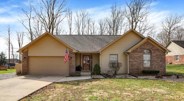 Photo of 2675 E Cottonwood Trl, Morristown, IN 46161