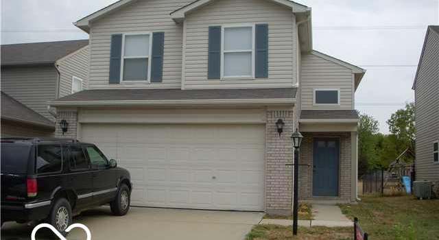 Photo of 5325 Bluff View Dr, Indianapolis, IN 46217