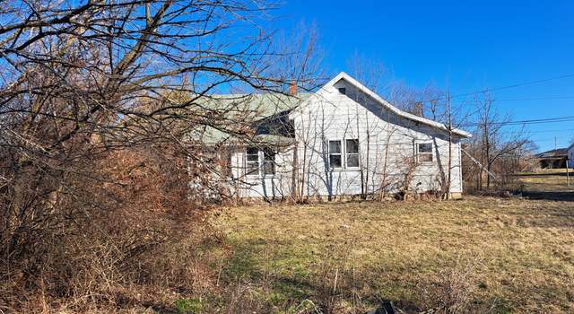 Photo of 651 N Hickory St, Dunkirk, IN 47336