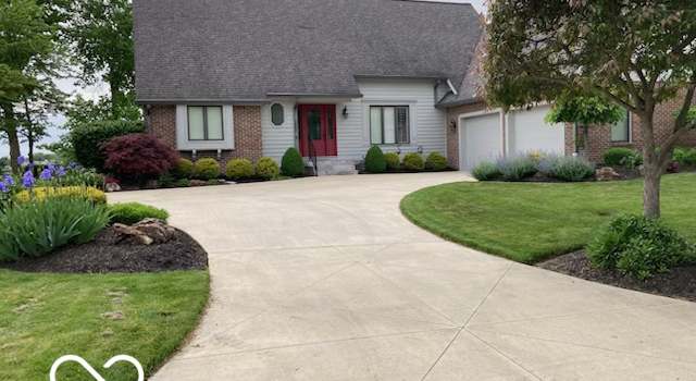 Photo of 113 Edgewater Dr, Noblesville, IN 46062