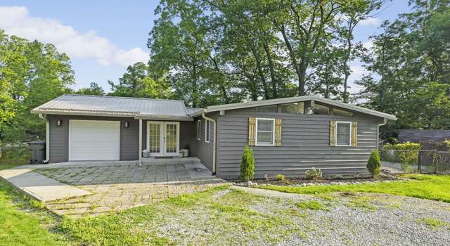 Photo of 5570 Paradise Ct, Martinsville, IN 46151