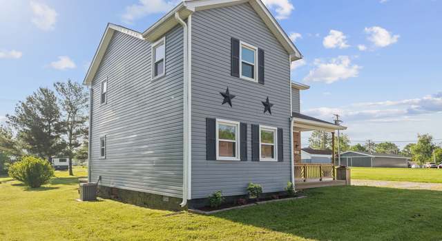 Photo of 13 N Main St, Brooklyn, IN 46111