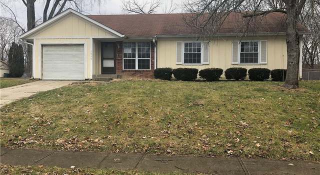 Photo of 7936 Vineyard Dr, Indianapolis, IN 46260