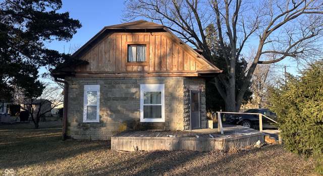 Photo of 200 S Calhoun St, Buffalo, IN 47925