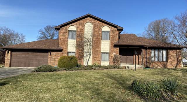 Photo of 638 Canyon Rd, Indianapolis, IN 46217