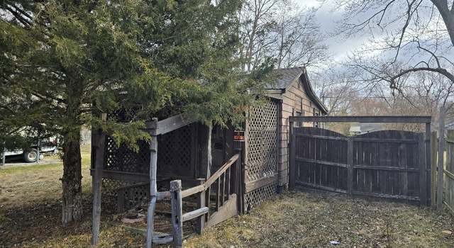 Photo of 312 N Grafton Ave, Muncie, IN 47303