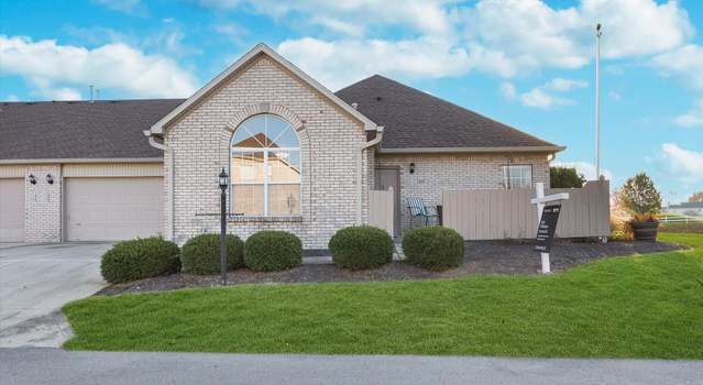 Photo of 11658 Winding Wood Dr, Indianapolis, IN 46235