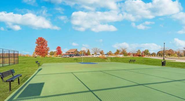 Photo of 11658 Winding Wood Dr, Indianapolis, IN 46235