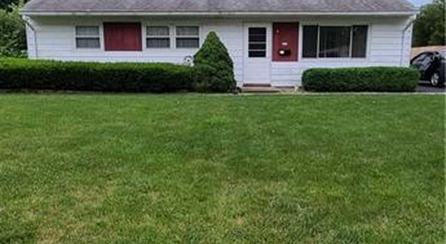 Photo of 217 Woodland Dr, New Whiteland, IN 46184