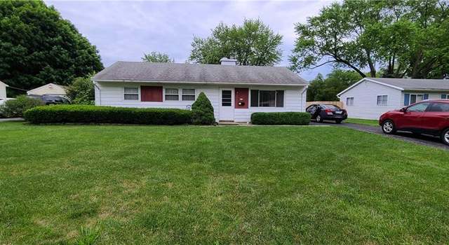 Photo of 217 Woodland Dr, New Whiteland, IN 46184
