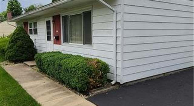 Photo of 217 Woodland Dr, New Whiteland, IN 46184