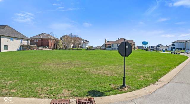 Photo of 5237 Chancery Blvd, Greenwood, IN 46143