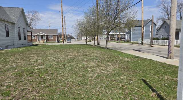 Photo of 445 Sanders St, Indianapolis, IN 46225
