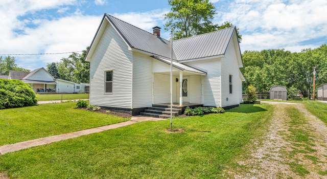 Photo of 404 West St, Darlington, IN 47940