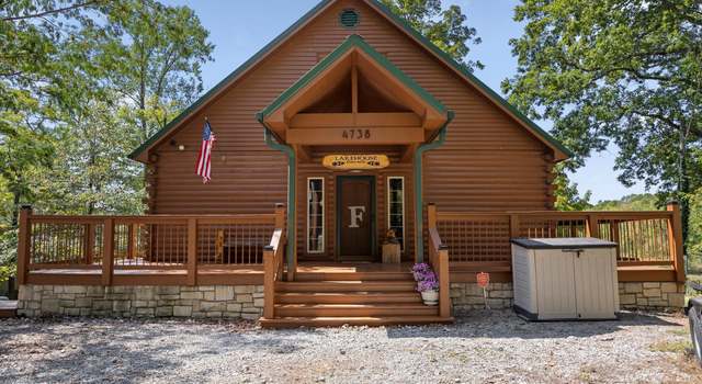 Photo of 4738 Point Idalawn Dr, Unionville, IN 47468
