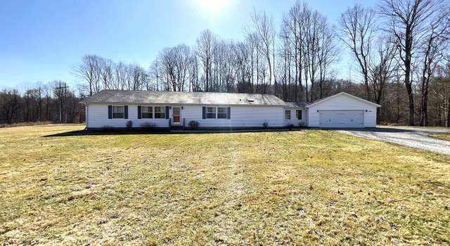 Photo of 4088 Little Creek Dr S, Spencer, IN 47460