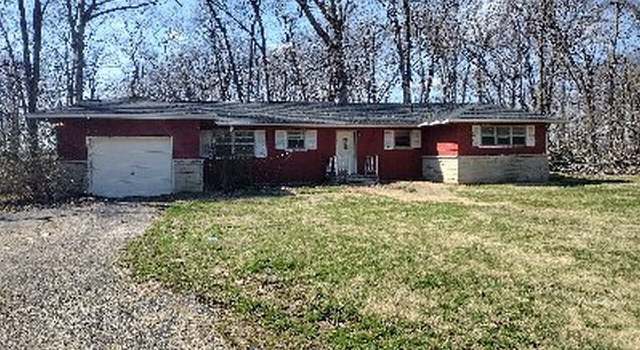 Photo of 3061 S Leisure Pl, West Terre Haute, IN 47885
