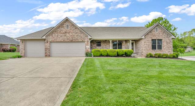 Photo of 802 Echo Trl, Martinsville, IN 46151