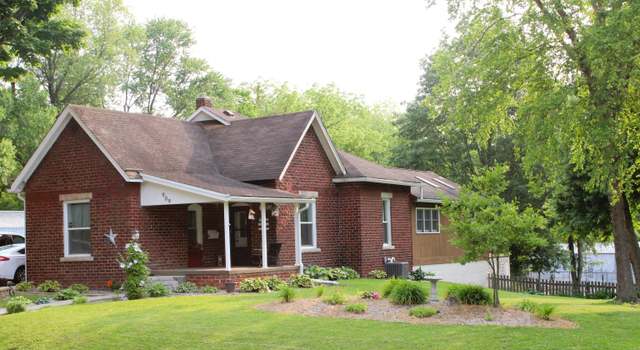 Photo of 909 S Elm St, Crawfordsville, IN 47933