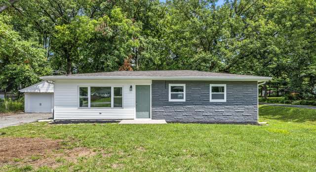 Photo of 1301 N Ridgeview Dr, Indianapolis, IN 46219