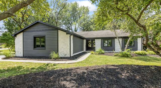 Photo of 10924 Thunderbird Dr, Carmel, IN 46032