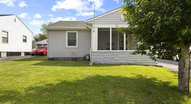 Photo of 633 Fletcher Ln, Beech Grove, IN 46107