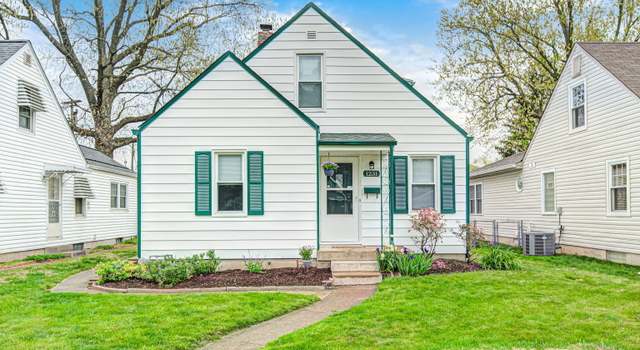 Photo of 1231 Nester St, Speedway, IN 46224