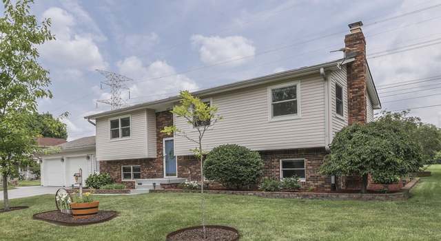 Photo of 617 Echo Bend Blvd, Greenwood, IN 46142